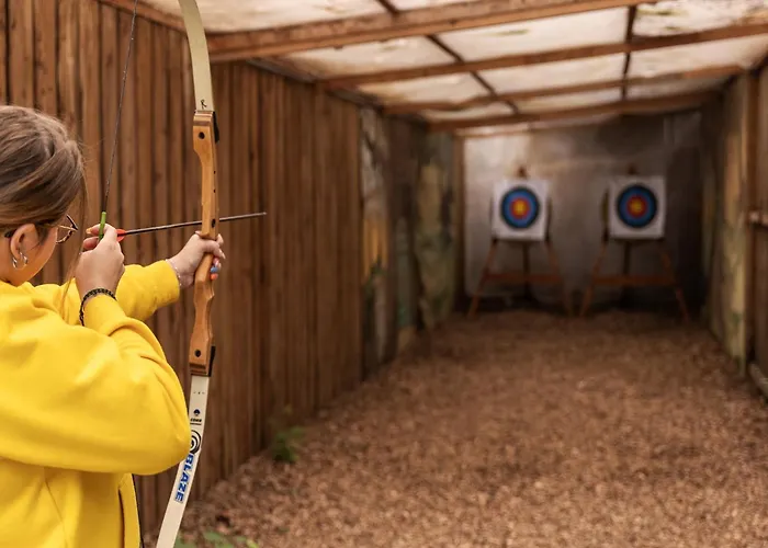 Forest W Pool Semesterbostad Putten